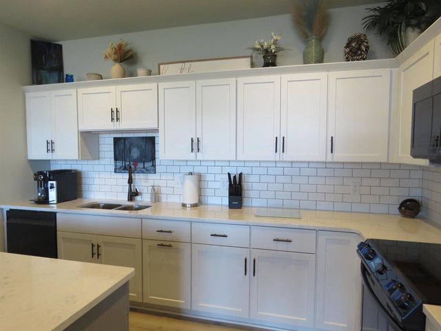 211 Linden Lane, Fox Lake, WI 53933