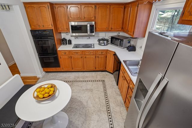 530 Prospect St, Maplewood Twp., NJ 07040