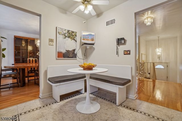 530 Prospect St, Maplewood Twp., NJ 07040