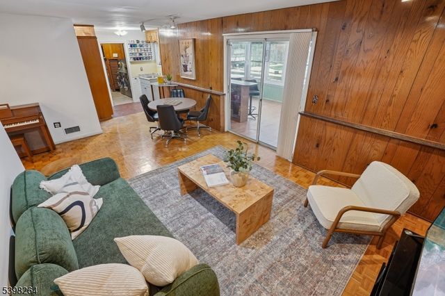 530 Prospect St, Maplewood Twp., NJ 07040