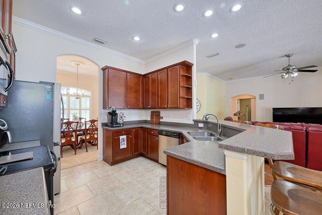 144 OAKWOOD PLANTATION Drive, Fleming Island, FL 32003