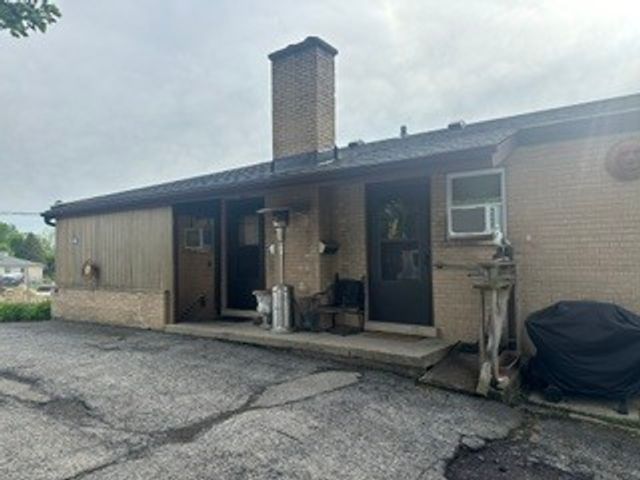 124 S Central Avenue, Highwood, IL 60040