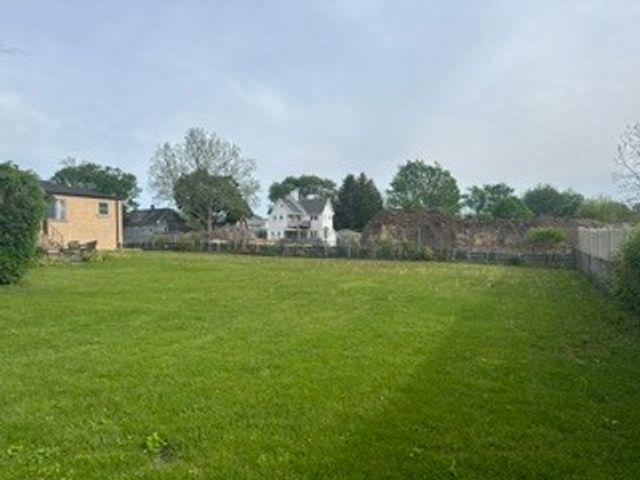 124 S Central Avenue, Highwood, IL 60040