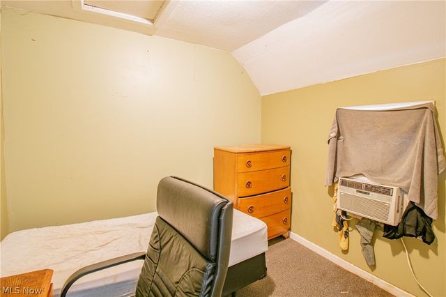 126 14th Street NW, Barberton, OH 44203
