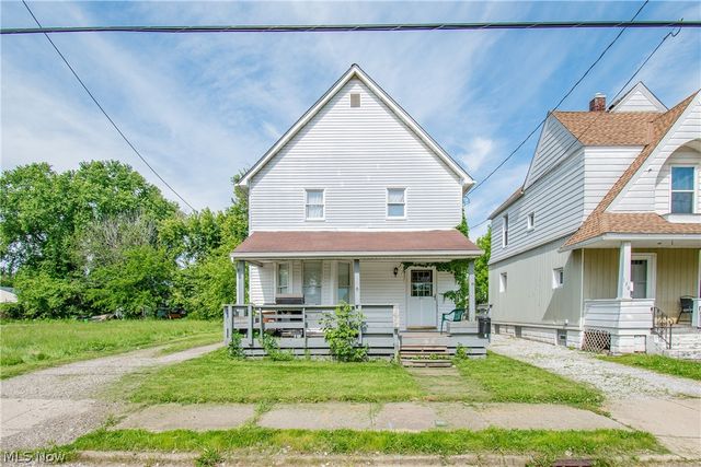 126 14th Street NW, Barberton, OH 44203