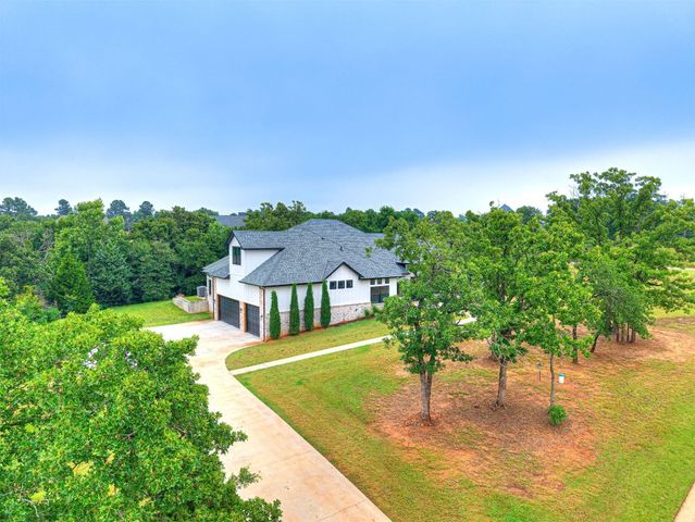 18333 Grant Manor Road, Newalla, OK 74857