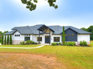 18333 Grant Manor Road, Newalla, OK 74857