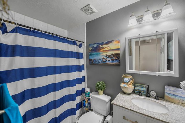 6923 Grant Drive, Magnolia, TX 77354