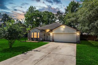 6923 Grant Drive, Magnolia, TX 77354