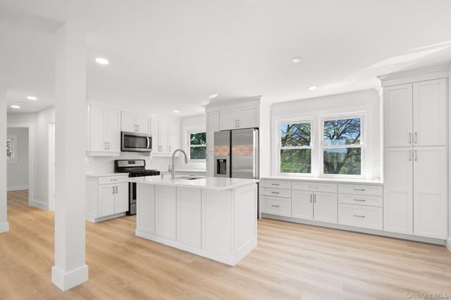 18 Highland Avenue, Warwick, NY 10990