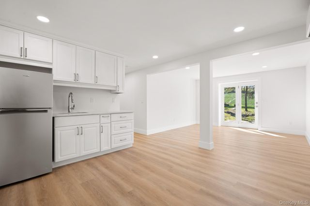 18 Highland Avenue, Warwick, NY 10990