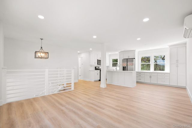 18 Highland Avenue, Warwick, NY 10990