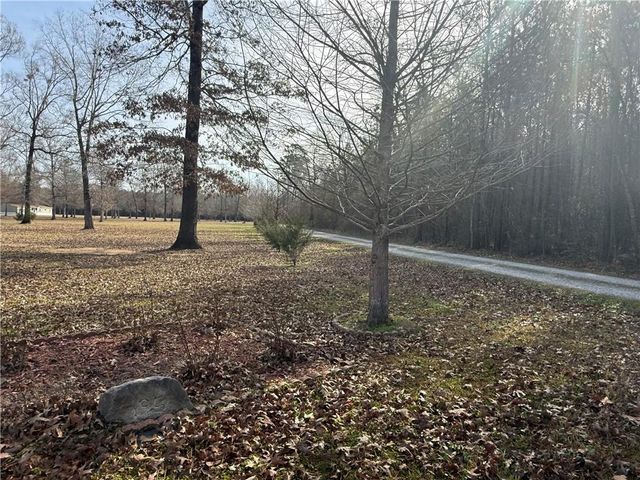 195 VARVAROSKY- Road, Deville, LA 71328