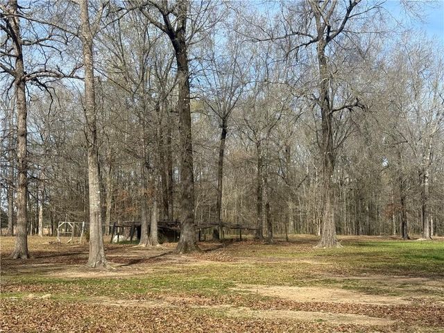 195 VARVAROSKY- Road, Deville, LA 71328