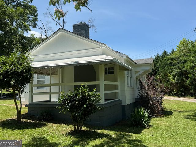 1511 W Poplar Street, Griffin, GA 30224