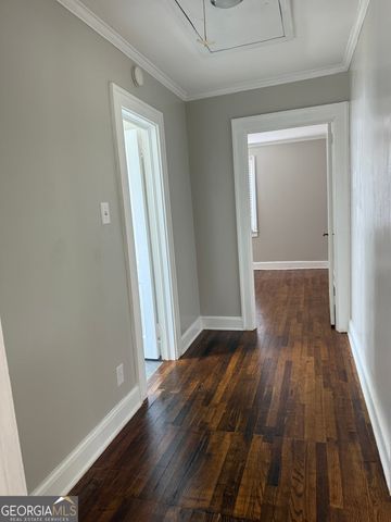 1511 W Poplar Street, Griffin, GA 30224