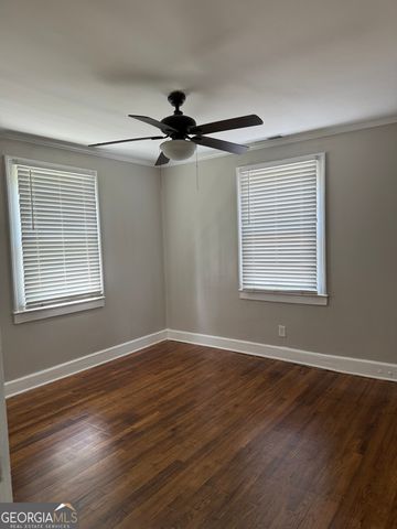 1511 W Poplar Street, Griffin, GA 30224
