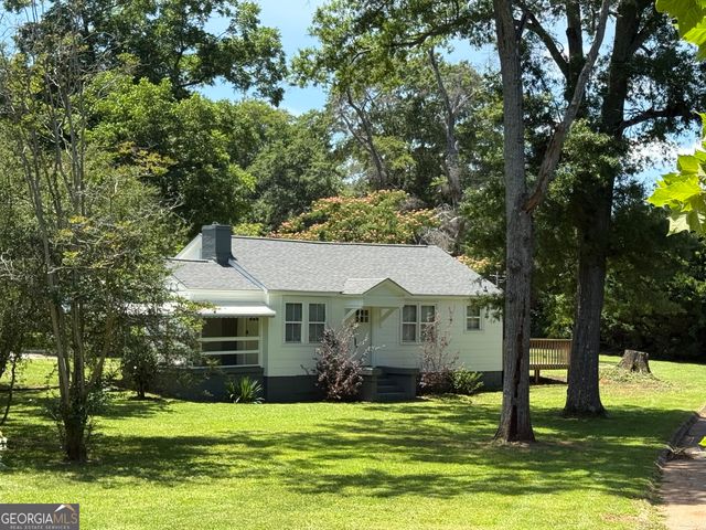 1511 W Poplar Street, Griffin, GA 30224