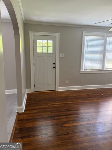 1511 W Poplar Street, Griffin, GA 30224