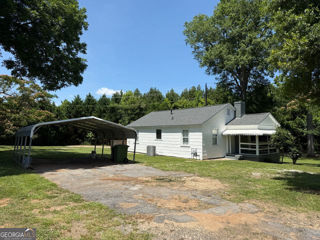 1511 W Poplar Street, Griffin, GA 30224