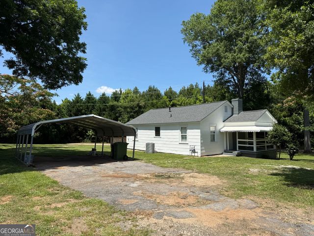 1511 W Poplar Street, Griffin, GA 30224