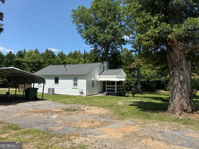 1511 W Poplar Street, Griffin, GA 30224