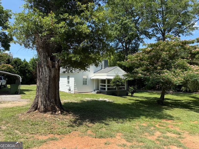 1511 W Poplar Street, Griffin, GA 30224