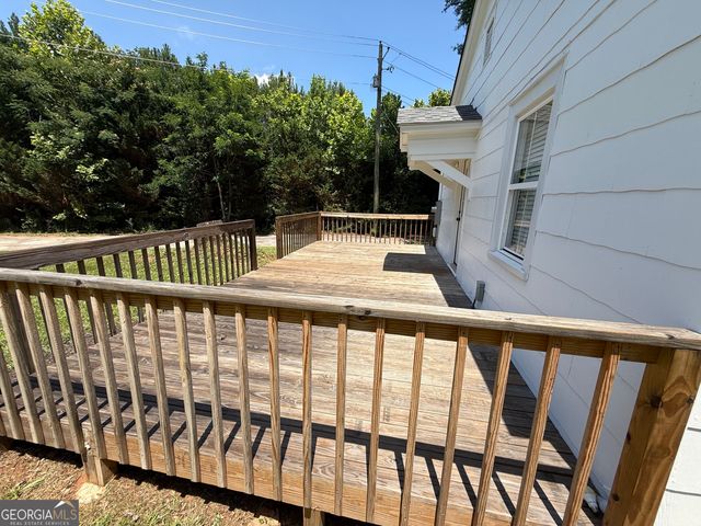 1511 W Poplar Street, Griffin, GA 30224