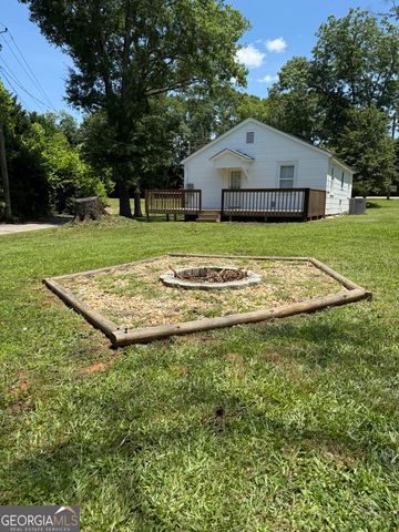 1511 W Poplar Street, Griffin, GA 30224