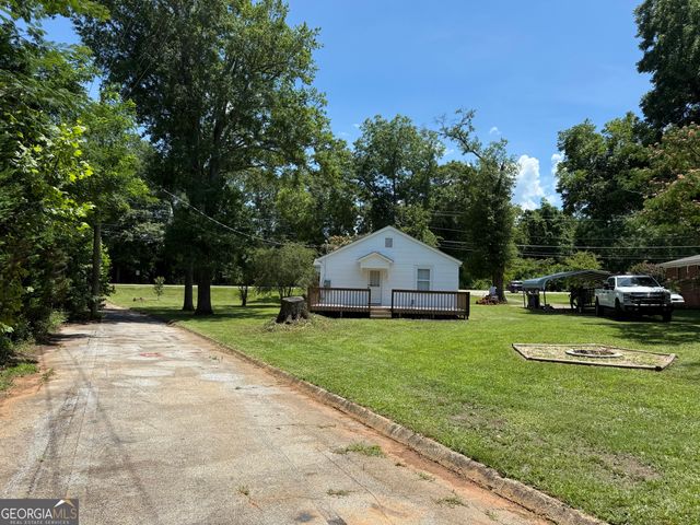 1511 W Poplar Street, Griffin, GA 30224