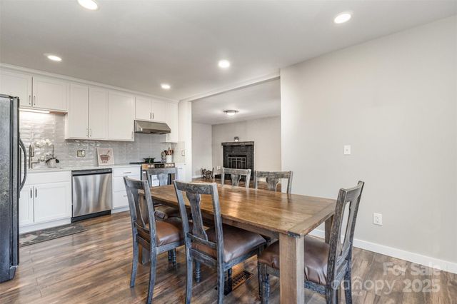 1022 Van Gogh Drive SW, Concord, NC 28027