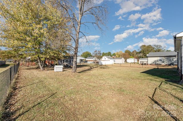 1022 Van Gogh Drive SW, Concord, NC 28027