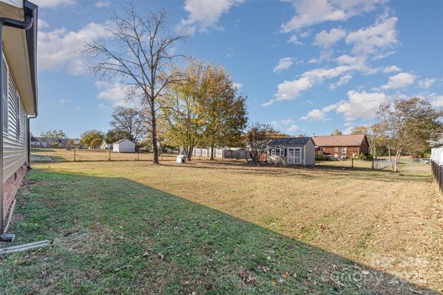 1022 Van Gogh Drive SW, Concord, NC 28027