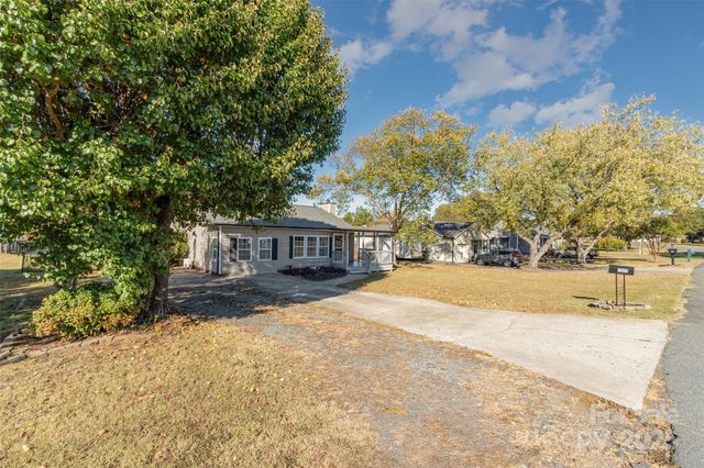 1022 Van Gogh Drive SW, Concord, NC 28027