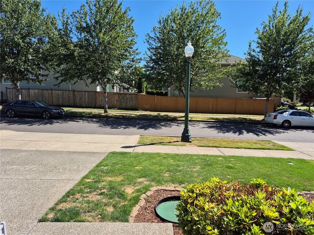 5023 Black Rock Loop SE, Olympia, WA 98501