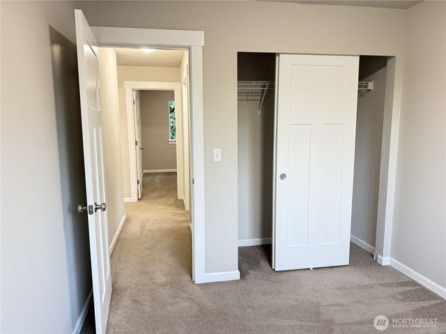 5023 Black Rock Loop SE, Olympia, WA 98501