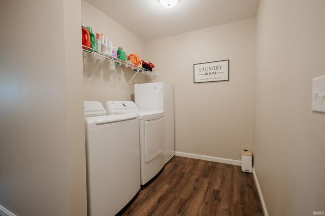 1034 Watership Drive, Evansville, IN 47725