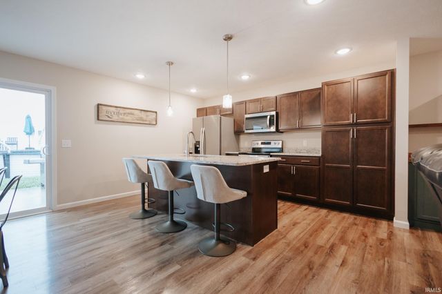 1034 Watership Drive, Evansville, IN 47725