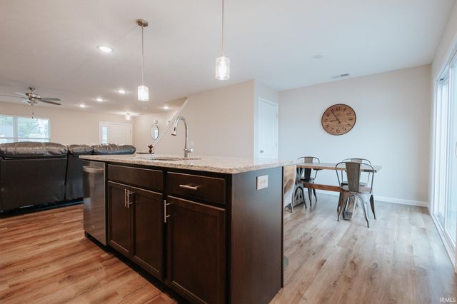 1034 Watership Drive, Evansville, IN 47725