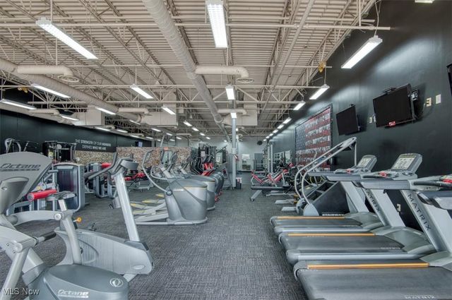 6581 N Ridge Road, Madison, OH 44040