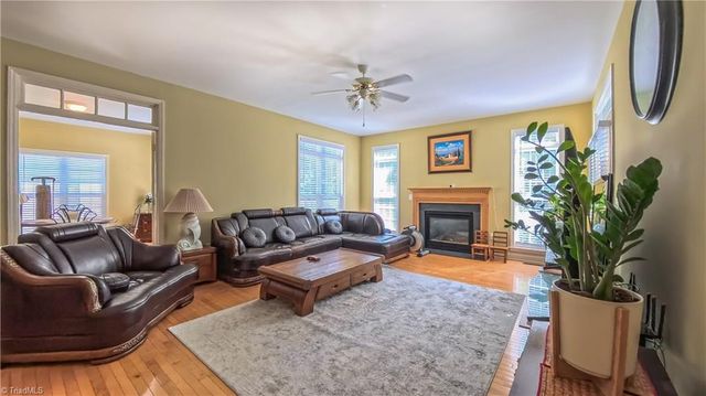 3023 Maple Branch Drive, High Point, NC 27265