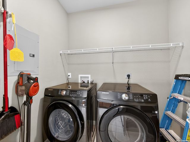 83 Chapel Hill Circle UNIT 83, San Antonio, TX 78240