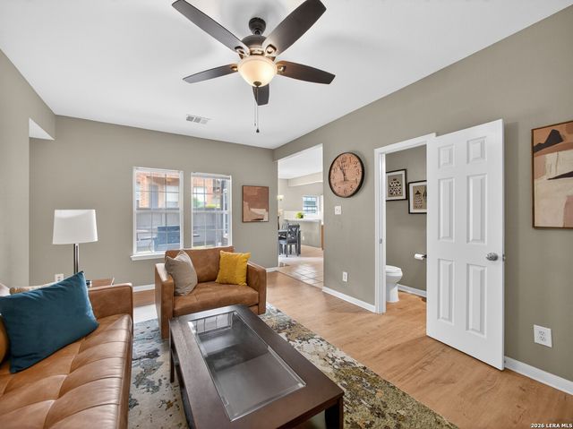 83 Chapel Hill Circle UNIT 83, San Antonio, TX 78240