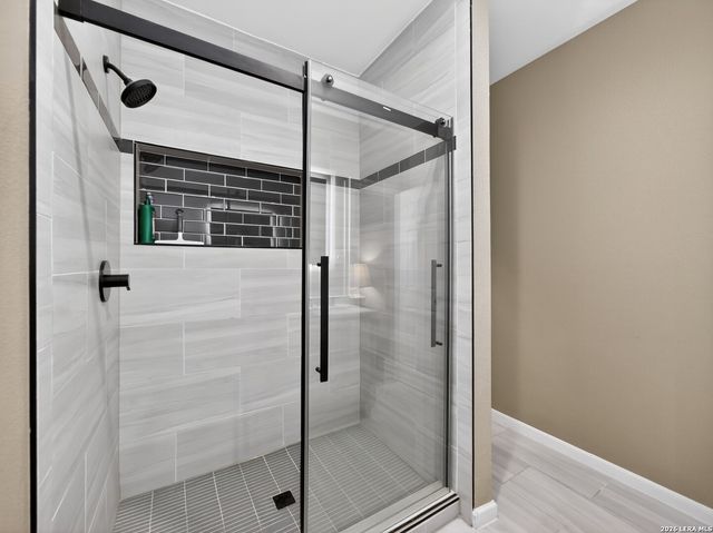 83 Chapel Hill Circle UNIT 83, San Antonio, TX 78240