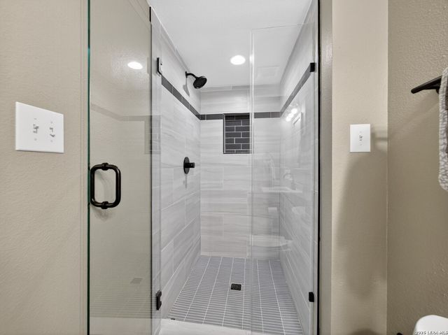 83 Chapel Hill Circle UNIT 83, San Antonio, TX 78240
