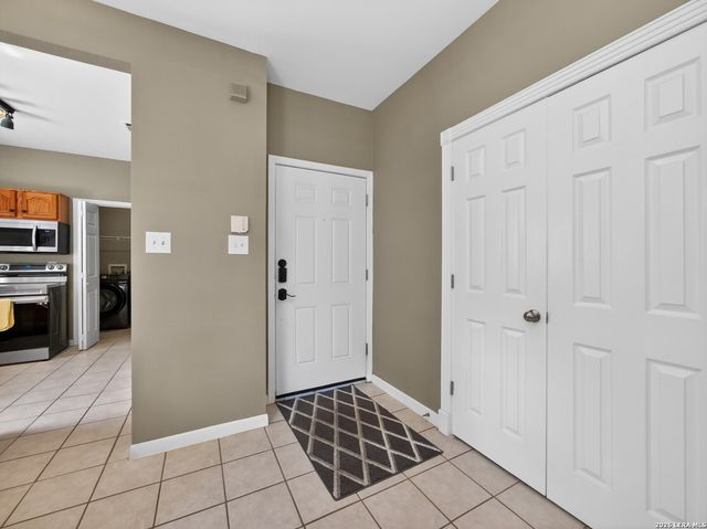 83 Chapel Hill Circle UNIT 83, San Antonio, TX 78240