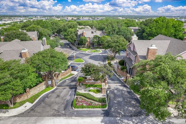 83 Chapel Hill Circle UNIT 83, San Antonio, TX 78240