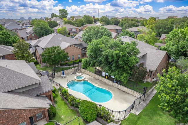 83 Chapel Hill Circle UNIT 83, San Antonio, TX 78240