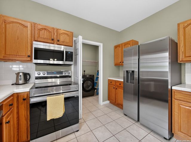 83 Chapel Hill Circle UNIT 83, San Antonio, TX 78240