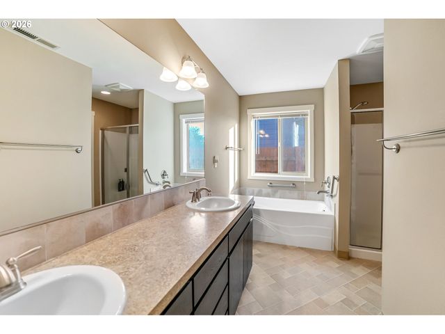 5304 Ne 66TH Dr, Vancouver, WA 98661